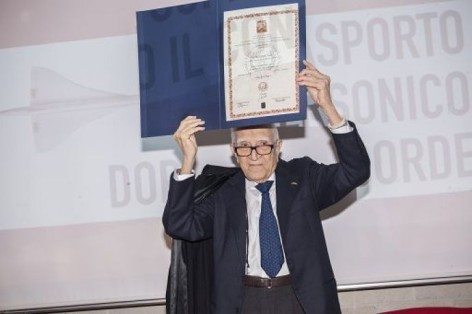 Laurea honoris causa in Ingegneria Aerospaziale a Luigi Pascale