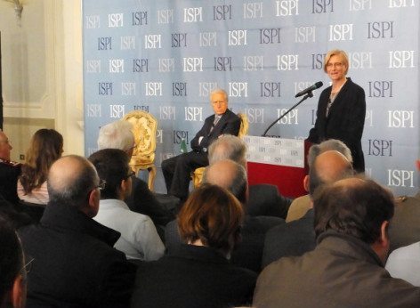 Convegno Ispi: Pinotti, fondamentale coesione e integrazione Paesi UE per gestire le crisi (Difesa.it)