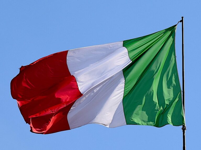 A Reggio Emilia si festeggia la Giornata nazionale della Bandiera e il 226° Anniversario della nascita del Primo Tricolore