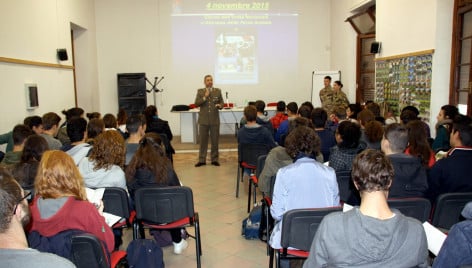 4 Novembre: IGM nelle scuole fiorentine (Esercito Italiano)
