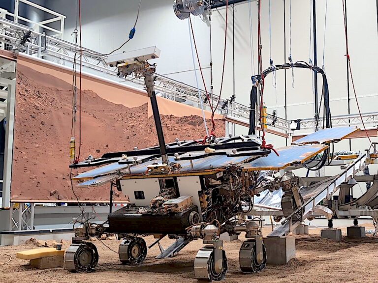 Thales Alenia Space: il rover Rosalind Franklin di ExoMars si prepara ai suoi primi passi su Marte