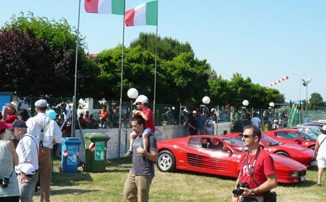 Le Ferrari intervenute per festeggiare il Cvallino di Francesco Baracca (foto Baldi)