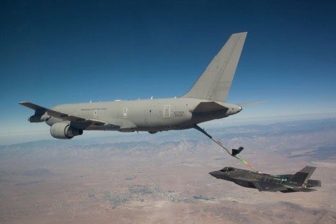 F35 rifornito in volo dal KC-767 dell’AM (Il portale dell’Aeronautica Militare)