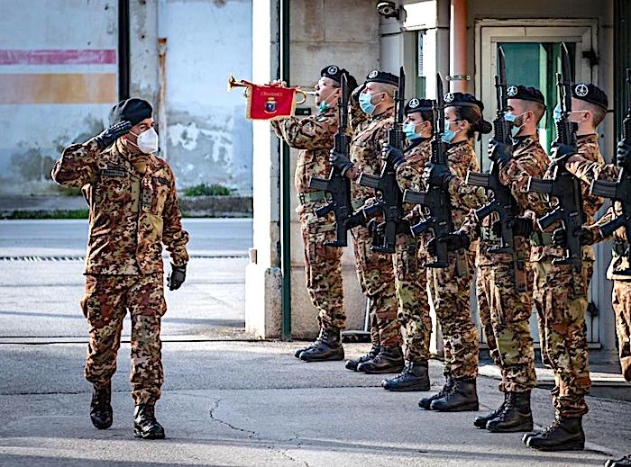 Il Generale Farina in visita ai reparti dell’Esercito in Puglia e Campania