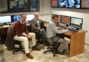 Da sinistra: Angelo Taibi (Università di Ferrara), Salvatore Pignataro (ASI), Gianluca Neri (Kayser Italia). Foto ASI
