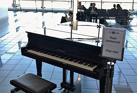 Il pianoforte all’aeroporto di Torino: debutto con la Bohème