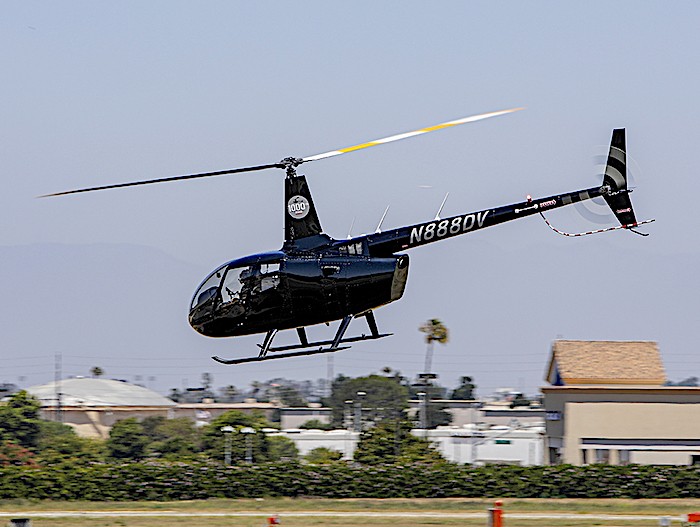 Robinson consegna l’elicottero R-66 numero di serie 1000