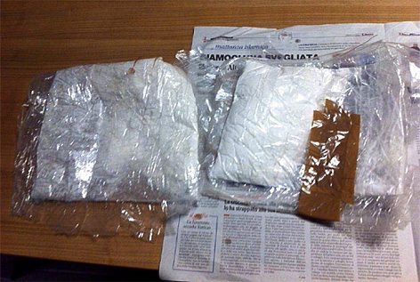 La cocaina sequestrata dall’Ufficio delle Dogane di Malpensa in collaborazione con la Guardia di Finanza (foto Agenzia Dogane)