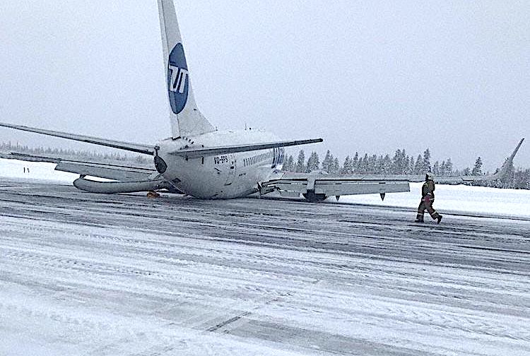 Incidente di un Boeing B737-500 UTAir a Usinsk (Russia). Molta paura per passeggeri ed equipaggio