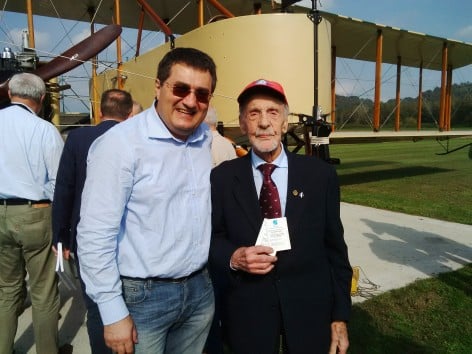 Conferita onorificenza al comandante Francesco Volpi, 100 anni e ancora in volo
