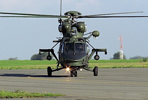 Atterraggio di emergenza per un elicottero militare straniero in attività addestrativa in Italia